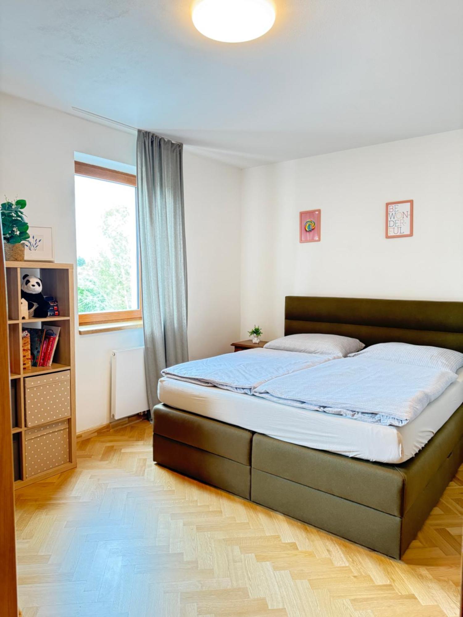 Familyvilla, New 4 Luxury Big Apartments, Parking Praga Exterior foto